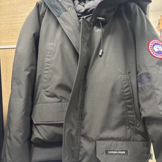 백화점판 캐나다구스 칠리왁 봄버 