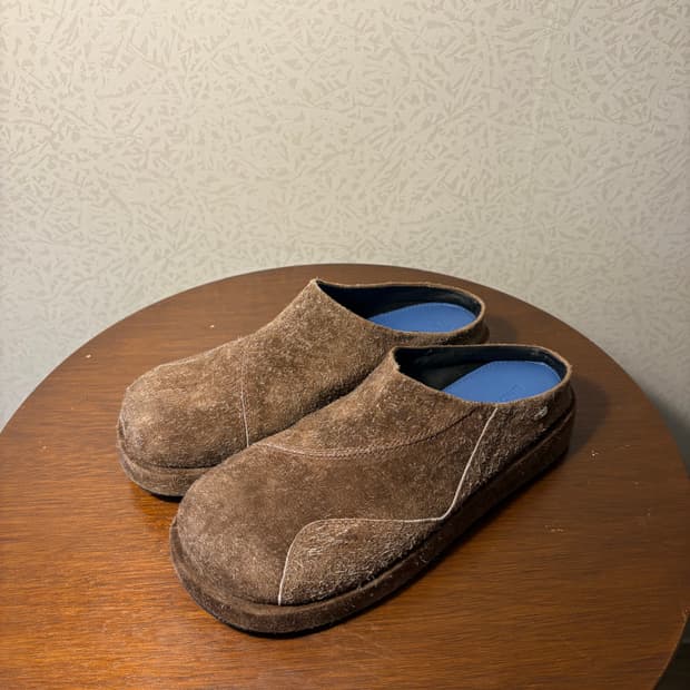 언다이드룸 스웨이드 뮬