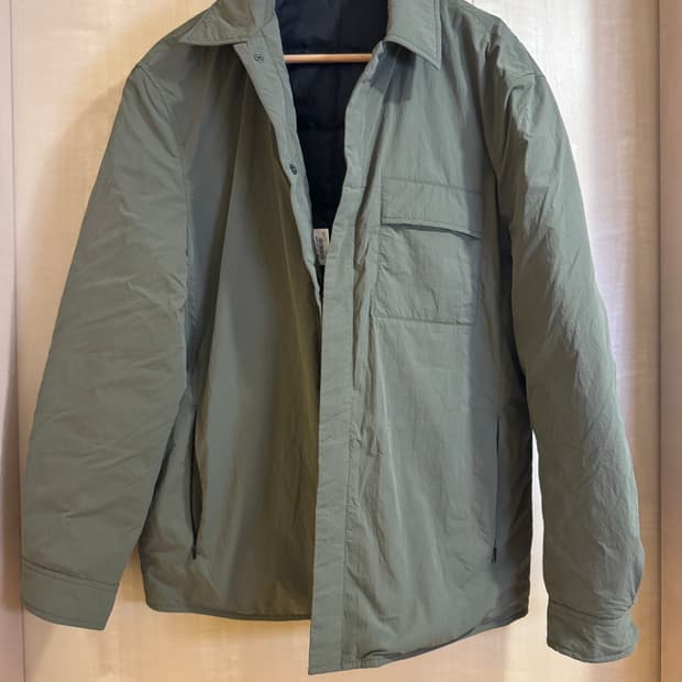 클럽모나코 24fw 샘플 패딩셔츠 카키