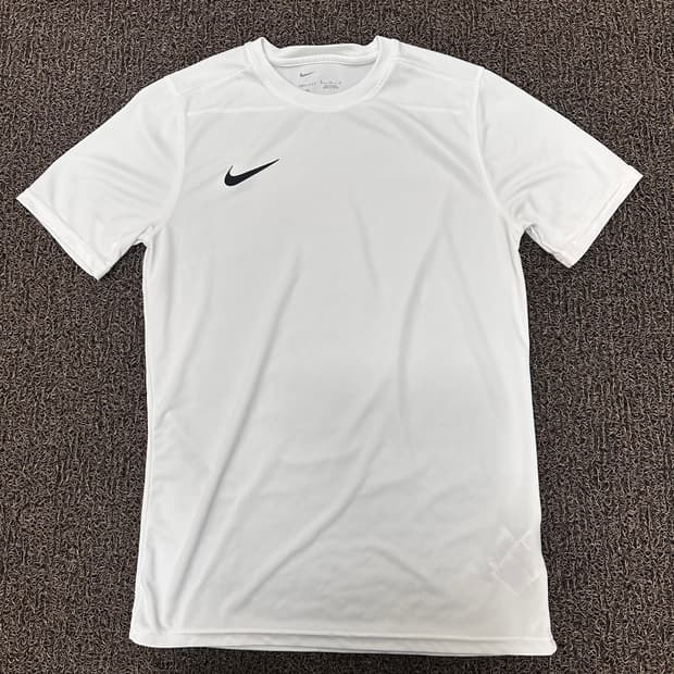 NIKE 나이키 드라이핏 기능성 반팔티셔츠 화이트 운동복 M