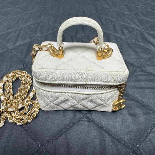 샤넬 미니 베니티