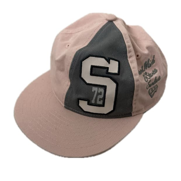 뉴에라 썬러브 콜라보 (소희 모자)