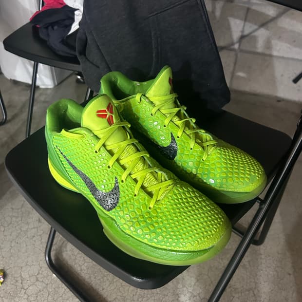 [290] 코비6 그린치 판매/교환