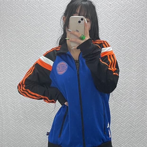  아디다스 NBA 뉴욕닉스 올드스쿨 트랙탑 져지 집업 105 C08643