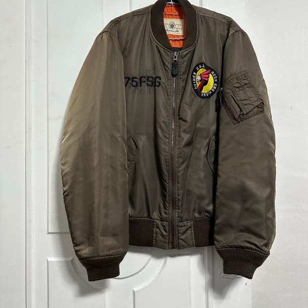 아비렉스 드래곤 MA-1