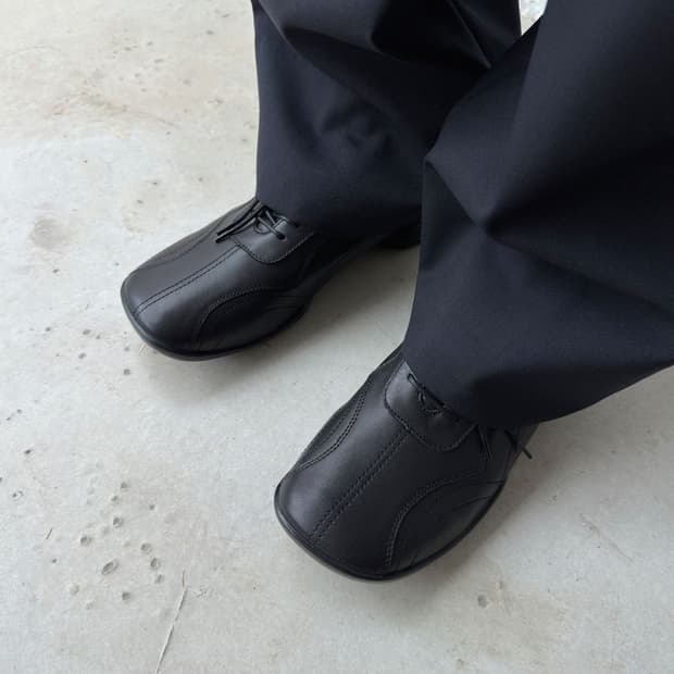 페몬트 square leather 235 1회 착용