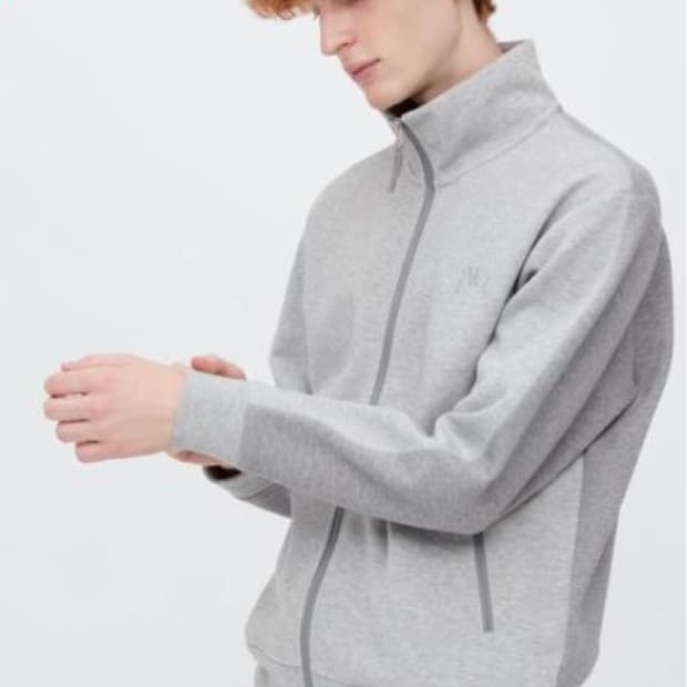 유니클로 jw앤더슨 트랙자켓