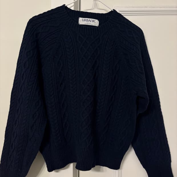 얼바닉30 케이블 니트