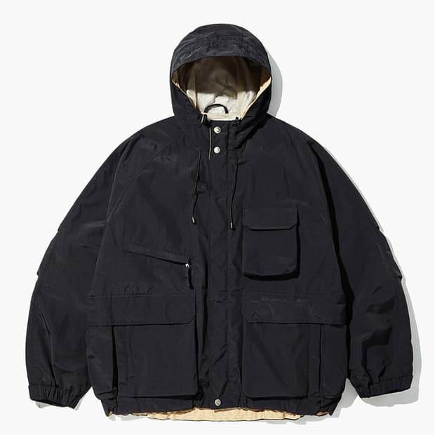 OUTSTANDING 헌팅 후드 자켓