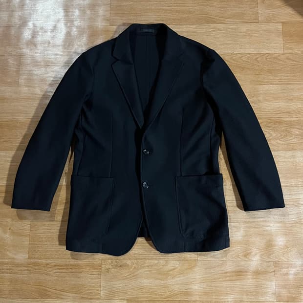 [100] 알마니 꼴레지오니 에어도트 자켓