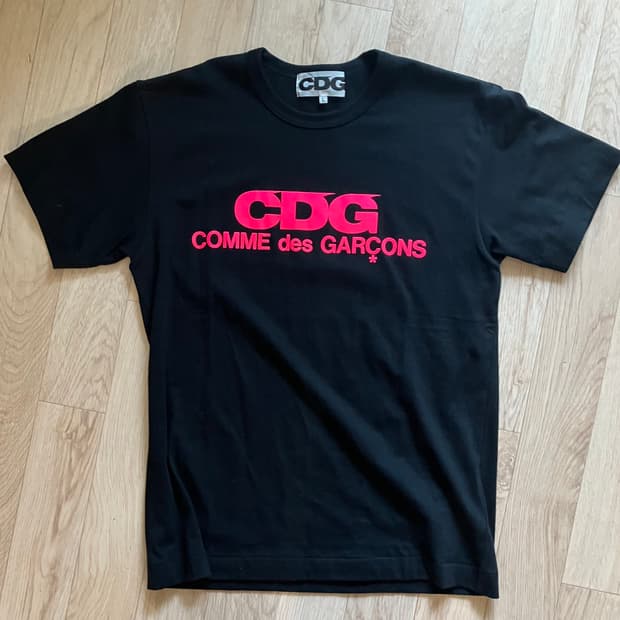 CDG 핑크로고 티셔츠 L