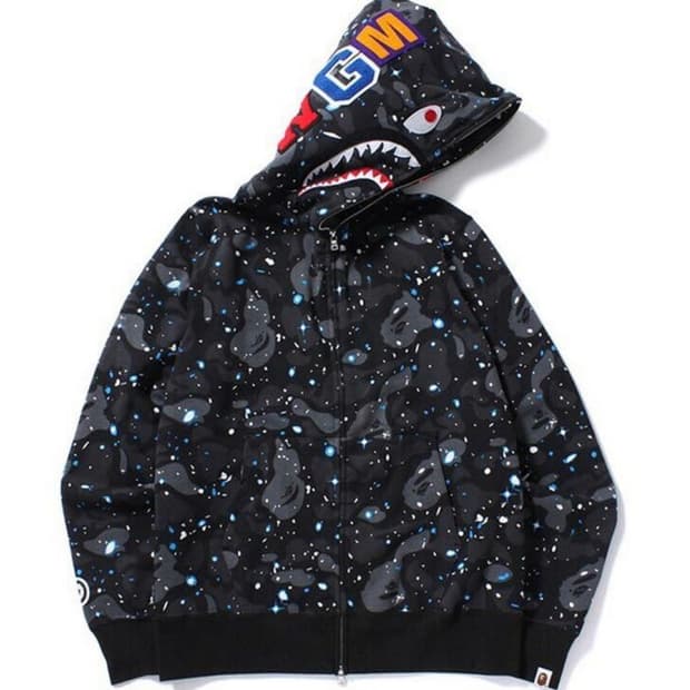 베이프 샤크후드 스페이스 카모 새상품