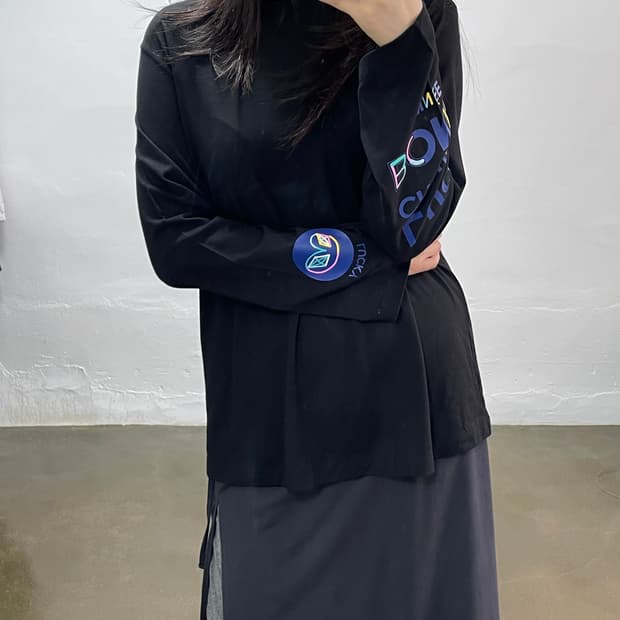 럭키슈에뜨 블랙 긴팔 티셔츠 36 새상품