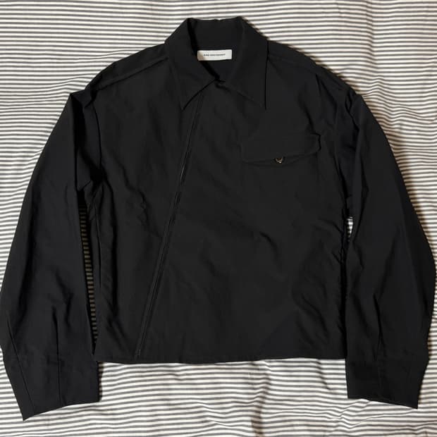 키코코스타디노브 MURAD ZIP JACKET