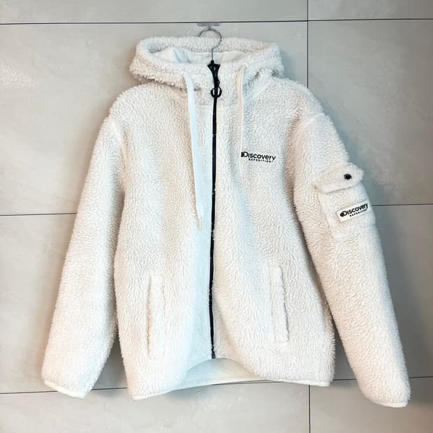 디스커버리 흰색 뽀글이 후리스 후드집업 (95)