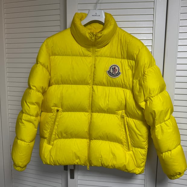 몽클레어 시탈라 패딩 세미오버 2 95~100