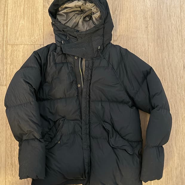 텐씨 아틱 다운 블랙 50사이즈