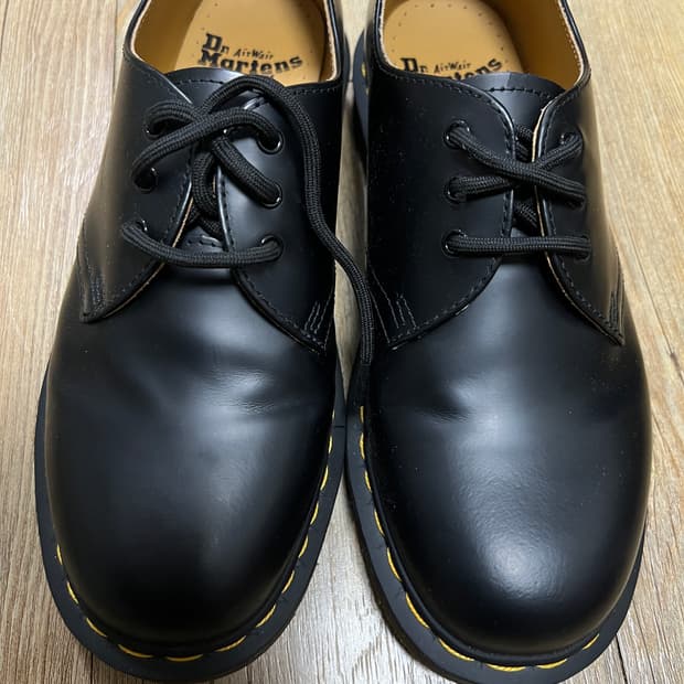 택포15) 닥터마틴 1461 스무스 3홀 블랙 UK6 250