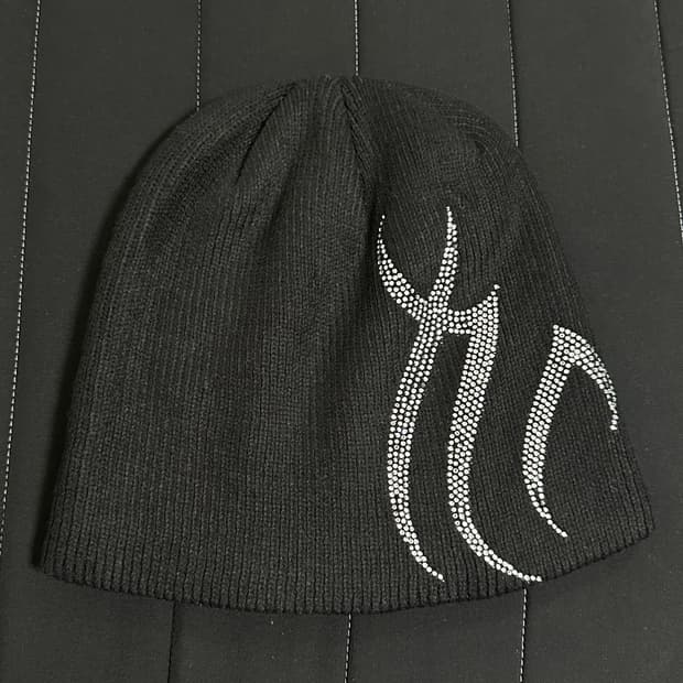 OPAQUE(오페크) Spear Crystal Beanie