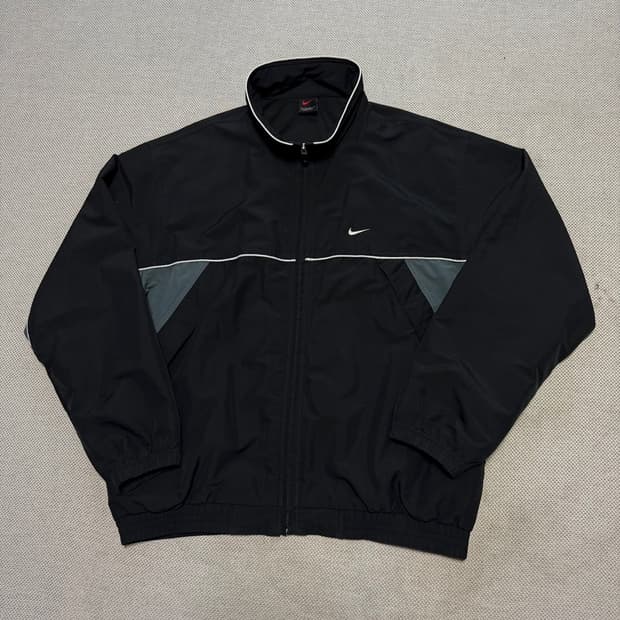 나이키 올드스쿨 빅스우시 바람막이