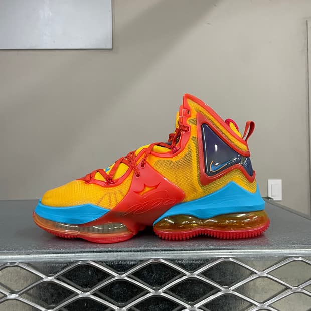 나이키 x 스페이스 잼: 새로운 시대 르브론 19 유니폼 후크 280