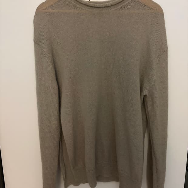 Unused  언유즈드 절개니트