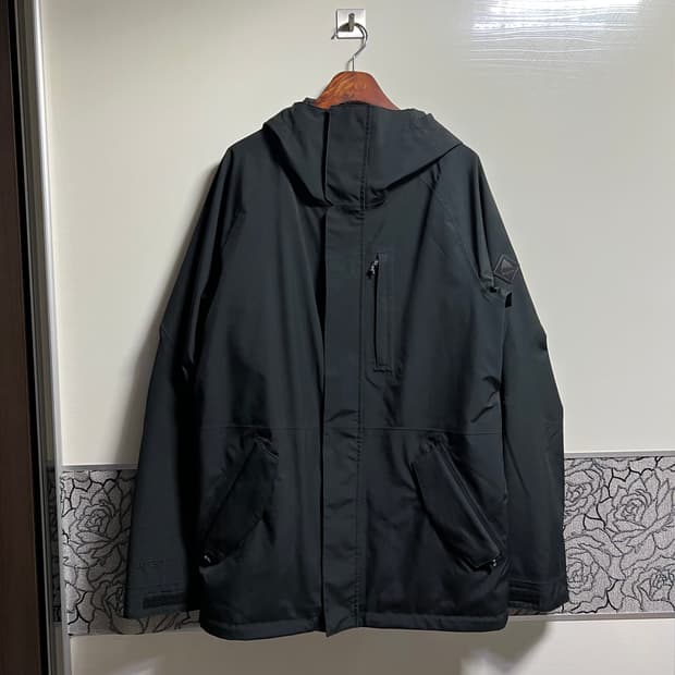 Burton 버튼 고어텍스 윈드자켓