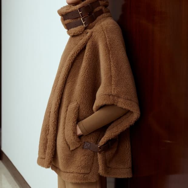 막스마라 테디베어 무스탕 케이프 코트