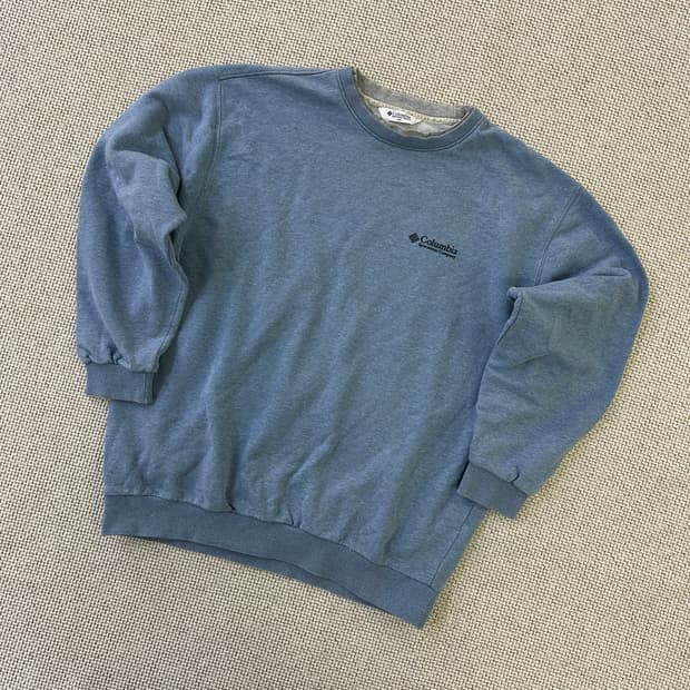 100- Columbia 맨투맨 0427D