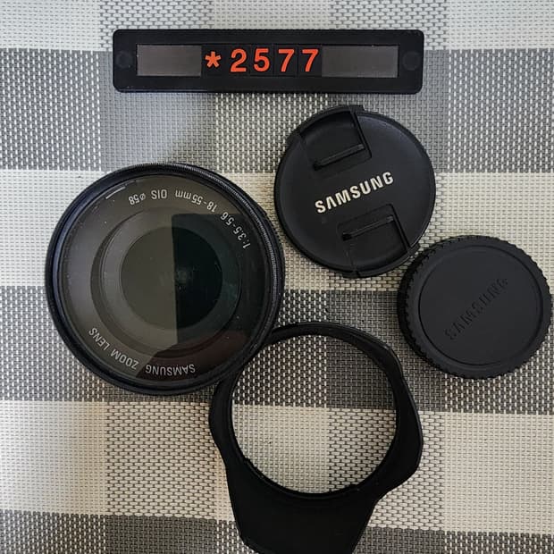 삼성 NX 마운트 58미리 18-55 줌렌즈
