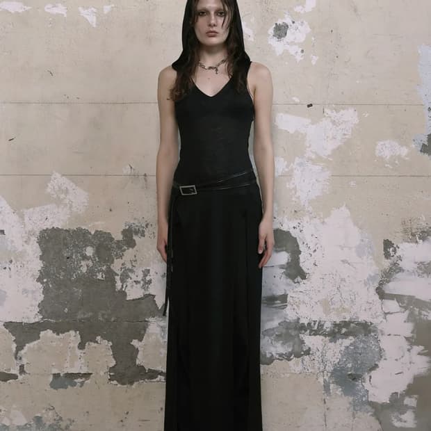 보헤미안서울 SHEER HOODIED SLIT DRESS, BLACK