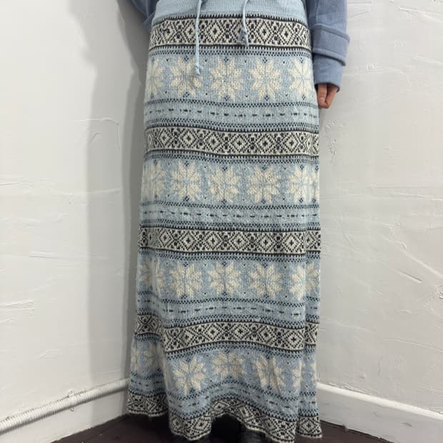 winter pattern knit long skirt
