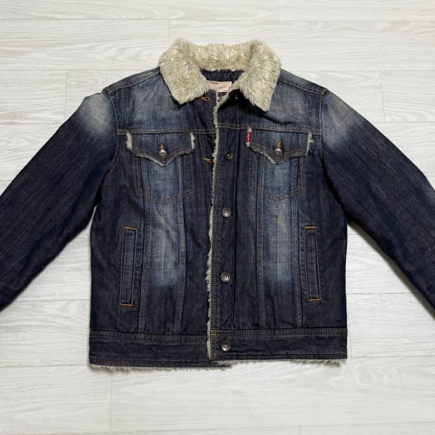 [리바이스] 쉐르파 트러커 자켓(우먼스 M)