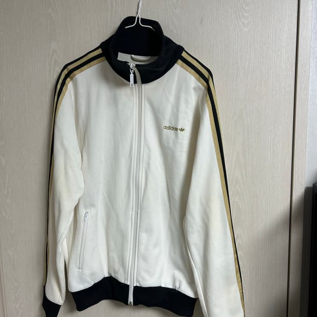 아디다스 베켄바우어 져지 골드 M사이즈 팜