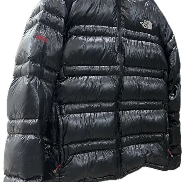 노스페이스850 유광경량패딩 파카