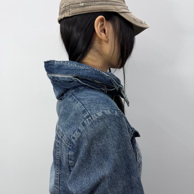 Cornflake hoodied denim jacket