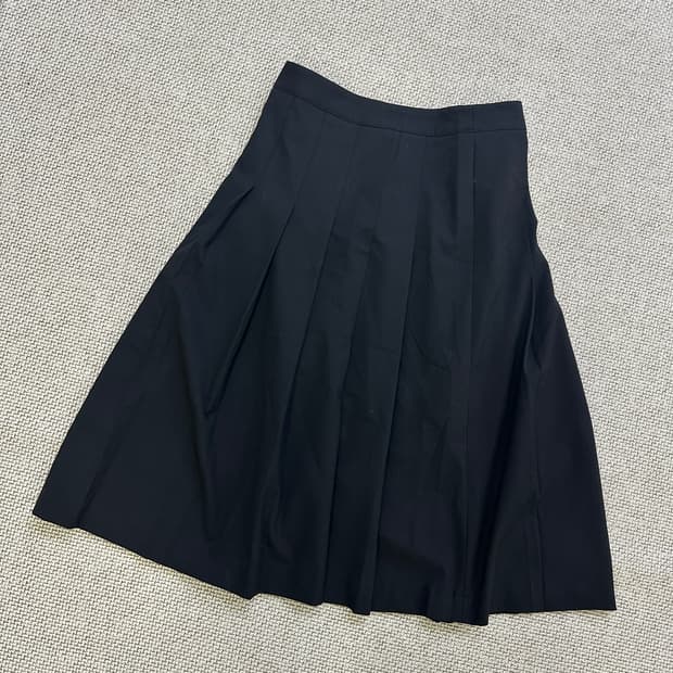 L 무신사 스탠다드 플리츠 스커트 0327D