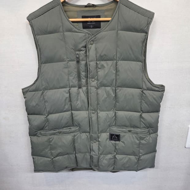 Gu 지유 사각 퀄팅 패딩 조끼 110