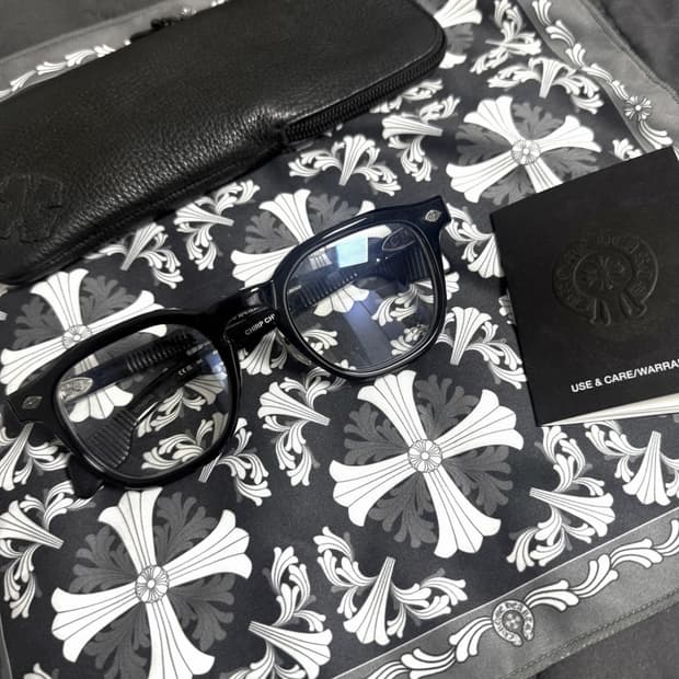 크롬하츠 첩첩 A 아시안핏 실버 블랙