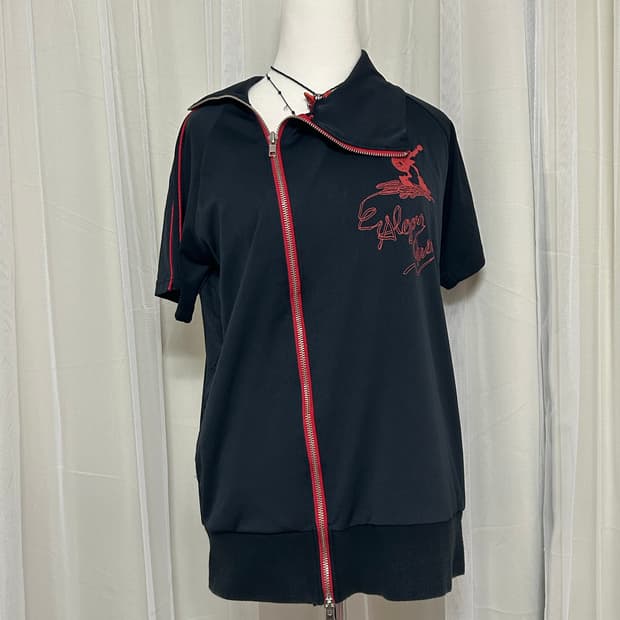 알곤퀸즈 해골토끼 사선하이넥 반팔 집업자켓 펑크