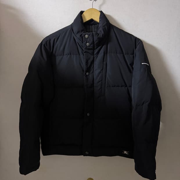 버버리 골프 남성 오리털 숏패딩 점퍼 M (남성 100정도)