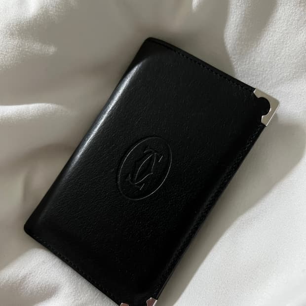 까르띠에 블랙 가죽 반지갑
