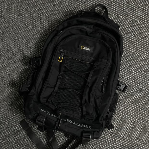내셔널지오그래픽 스트링 멀티 백팩 블랙 y 4958