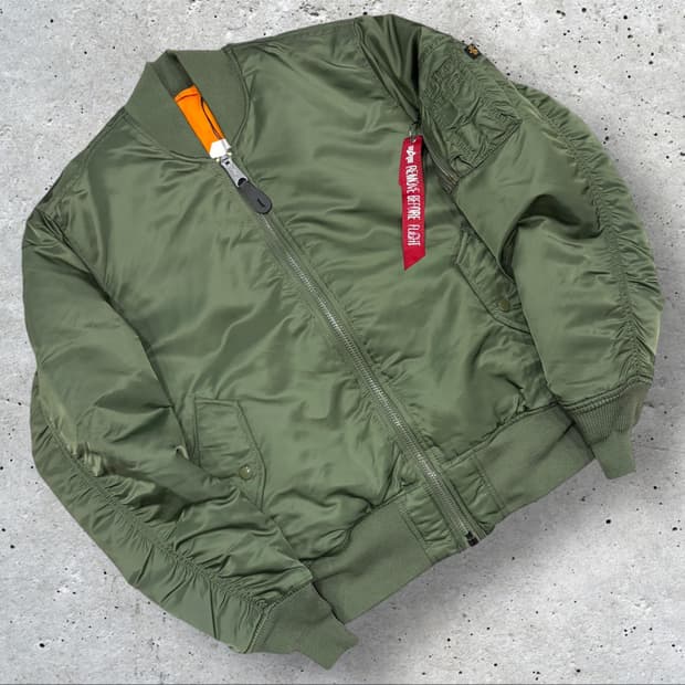 [S] 알파인더스트리 마원 MA-1 봄버 자켓 그린 B833