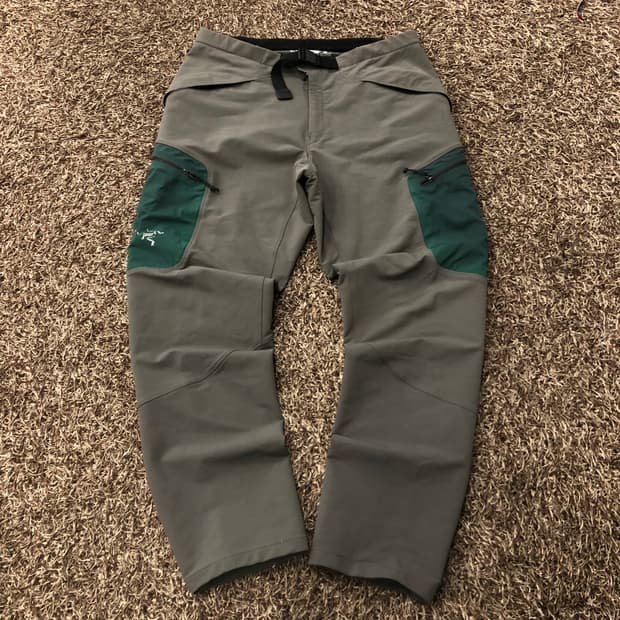 아크테릭스 감마 sI 하이브리드 팬츠