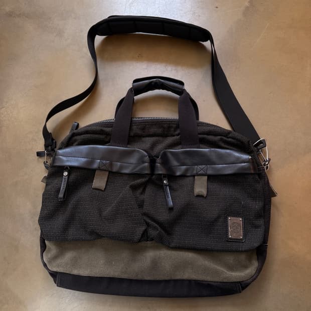 디젤 유니크 패브릭 데미지 브리프케이스 크로스백