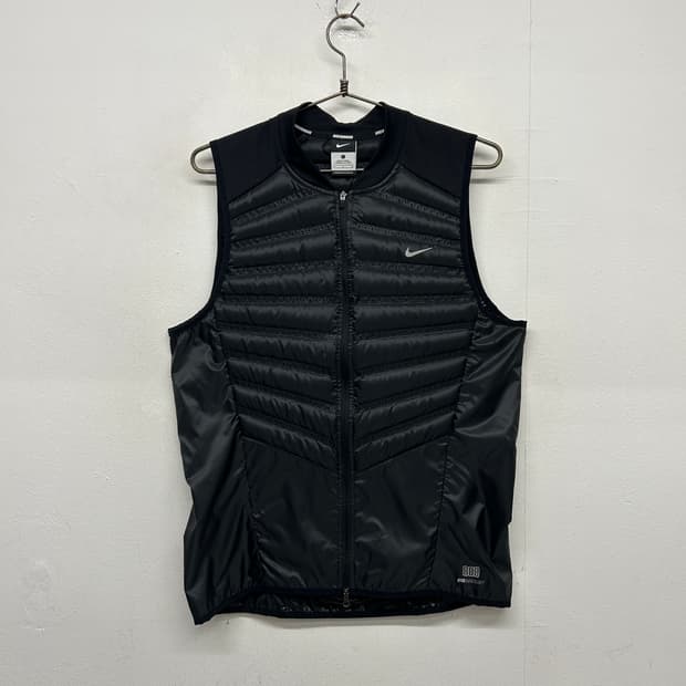 나이키 에어로 로프트 경량 러닝 베스트