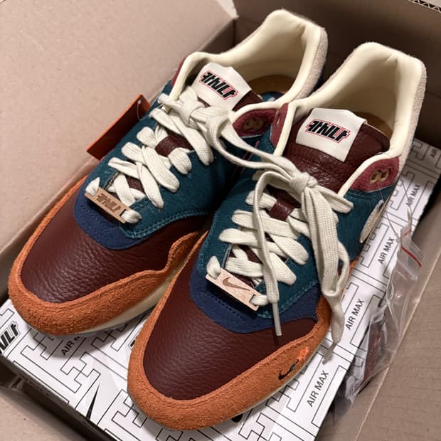 카시나 나이키 에어맥스1 원앙 270