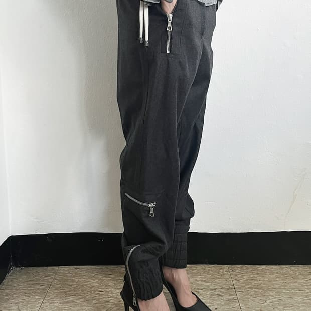 드리스 반 노튼 멀티지퍼 포켓 캐시미어 조거팬츠