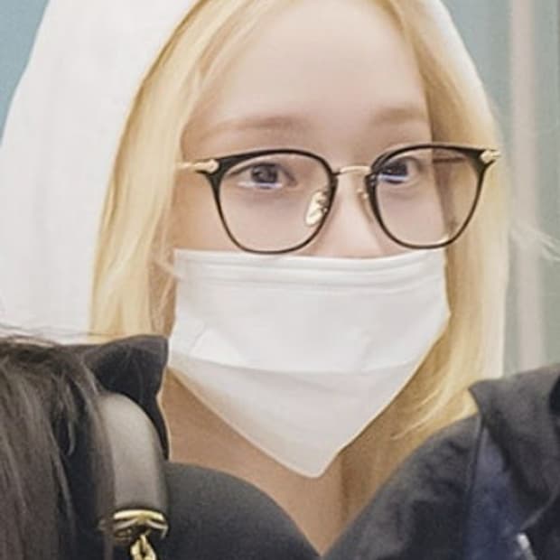 크롬하츠안경 샤가스 새제품팝니다